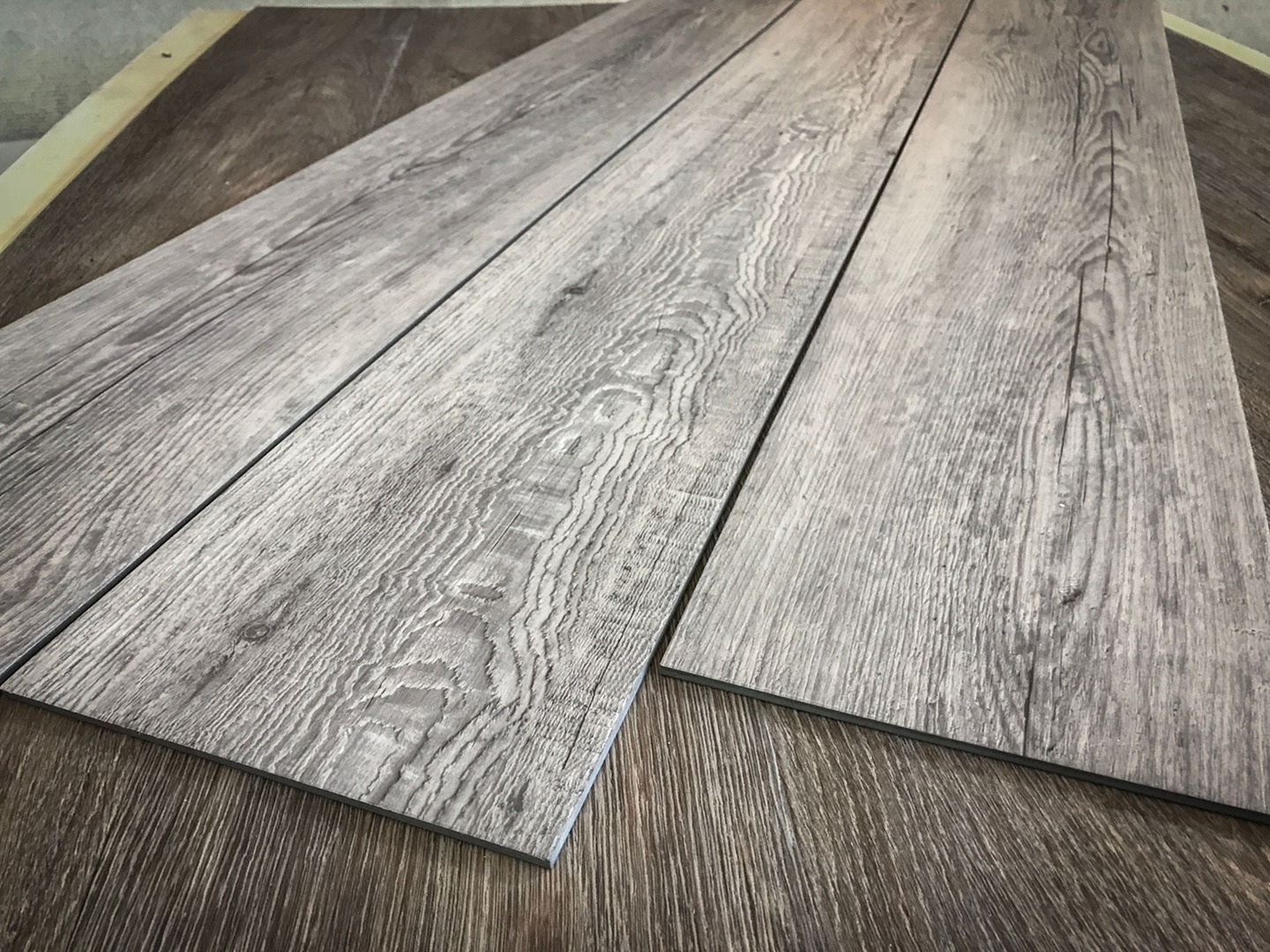 vinyl plank flooring